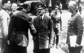 Cuộc chiến bí mật giữa Vatican và Hitler