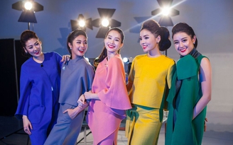 Đặng Thu Thảo nổi bật giữa dàn hoa hậu, á hậu
