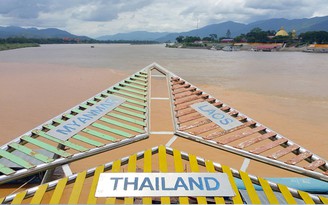 Thái Lan bơm nước, Việt Nam bị đe dọa