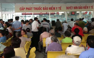 Y tế và Bảo hiểm xã hội 'đá nhau', bệnh nhân phải trả thêm tiền