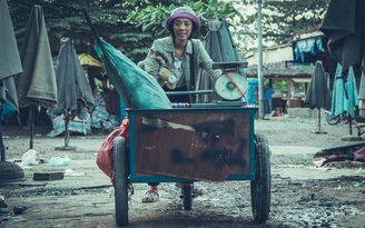 'Nắng' - Đẹp nhưng vụng về