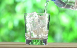 Những lợi ích của nước với sức khỏe