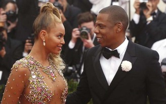 Jay-Z thú tội với vợ trong MV mới