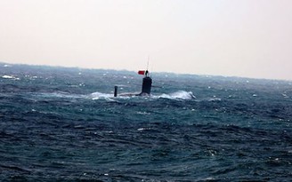 Nhật Bản cảnh báo Trung Quốc về tàu ngầm ở vùng tranh chấp