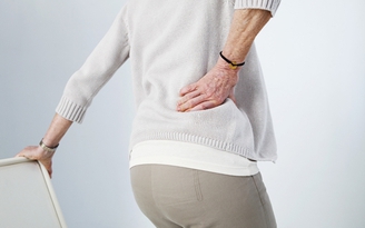 5 nguyên nhân gây đau lưng có thể khiến bạn bất ngờ