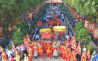 Khắp nơi tưởng niệm các vua Hùng