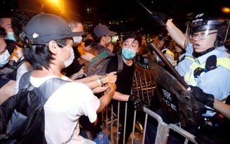 Căng thẳng dâng cao tại Hồng Kông