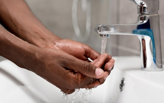 5 cách khắc phục khô da tự nhiên do rửa tay quá mức