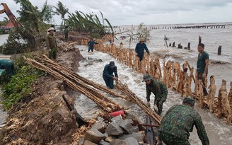 Kiên Giang công bố tình trạng sạt lở đê biển nghiêm trọng