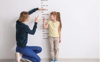 Đã có cách để bạn tăng chiều cao cho con gái