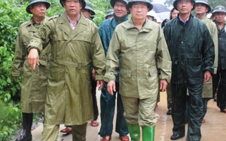 Phó thủ tướng Trịnh Đình Dũng: 'Dốc sức tìm kiếm nạn nhân mất tích'