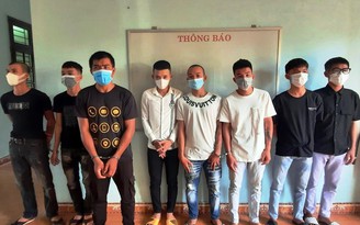 Quảng Nam: Bị chặn đánh, gọi nhóm bạn mang rựa, tuýp sắt đi hỗn chiến