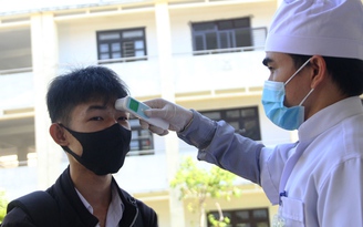 Quảng Nam: 16 giáo viên, học sinh, nhân viên nhiễm Covid-19, hàng trăm học sinh nghỉ học