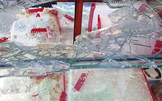 Quảng Nam: Đang truy bắt thủ phạm dùng cuốc đập bể tủ kính, cướp vàng ở huyện vùng cao