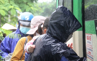 Bão Noru: Quảng Nam cấm mọi phương tiện giao thông di chuyển từ 18 giờ ngày 27.9