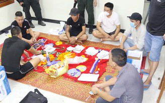 Quảng Bình: Bắt giữ 6 người tổ chức đánh bạc bằng hình thức xóc dĩa