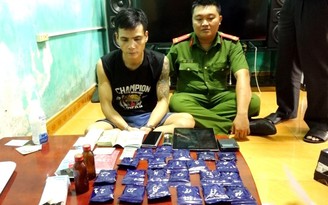 Quảng Bình: Bắt giữ nghi phạm tàng trữ hơn 5.500 viên ma túy tổng hợp