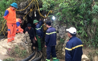 Si Ma Cai tiếp tục mưa lớn, chưa tìm thấy nạn nhân mắc kẹt trong hang sâu