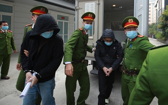 An ninh siết chặt tại phiên xét xử 6 cựu lãnh đạo, cán bộ CDC Hà Nội