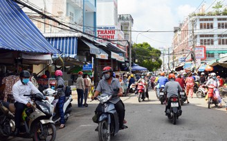 Cà Mau: Người dân tham gia giao thông, hoạt động nơi đông người buộc phải đeo khẩu trang