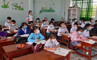 Cà Mau: Ngày dạy học trực tiếp đầu tiên vắng 2.100 học sinh