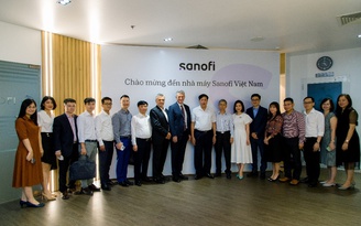 Đoàn đại biểu Bộ Y tế thăm và làm việc tại Nhà máy Sanofi Việt Nam