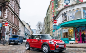 Dạo phố chuẩn phong cách Anh quốc cùng MINI 3-Cửa mới