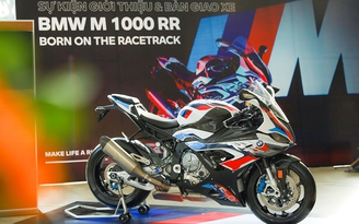 Siêu mô tô BMW M 1000 RR 1,6 tỉ đồng: ‘Mơ ước’ của ‘tín đồ’ tốc độ