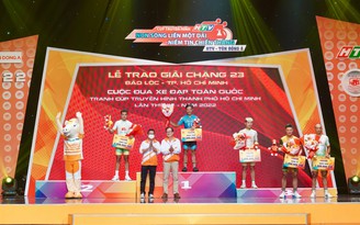 Màn kết mãn nhãn của Cúp xe đạp truyền hình TP.HCM - Tôn Đông Á 2022