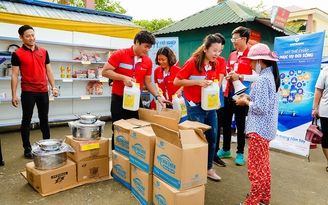 Chạy đua bán hàng lưu động trong '1 tỉ khởi nghiệp cùng Saigon Co.op'