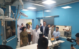 Philips chuyển giao công nghệ chụp mạch hiện đại tại Bệnh viện Việt Đức, Hà Nội