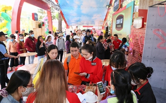 CHIN-SU mang không gian ẩm thực 3 miền đến Lễ hội Tết Việt