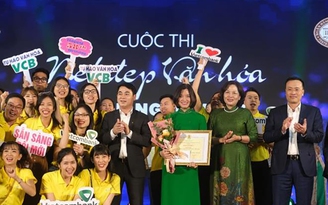 Đoàn thi Vietcombank đoạt giải đặc biệt cuộc thi ‘Nét đẹp văn hóa ngành ngân hàng’