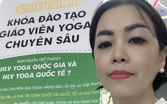 Người phụ nữ nhiệt huyết đi gieo mầm yoga và thiền