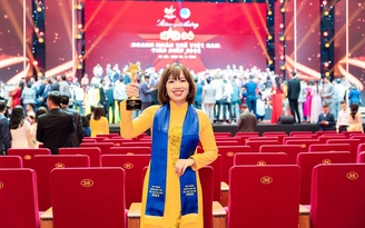 Giải thưởng Sao đỏ 2022 gọi tên nữ CEO tiên phong trong lĩnh vực BPO