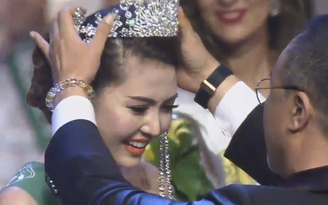 Ngọc Duyên đăng quang 'Nữ hoàng sắc đẹp toàn cầu' 2016