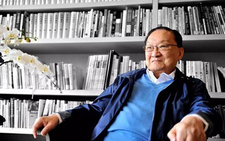 85 tuổi nhà văn Kim Dung mới được kết nạp vào Hội nhà văn Trung Quốc