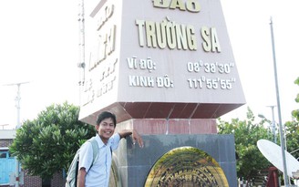 Trường Sa lung linh giữa đại dương