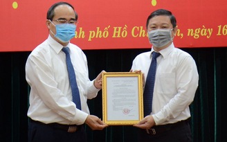 Ông Dương Anh Đức nhận quyết định giữ chức vụ Phó chủ tịch UBND TP.HCM