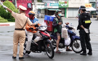 TP.HCM: Thêm hướng dẫn đi lại, shipper được hoạt động liên quận, huyện