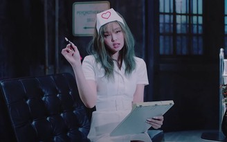 Phản hồi tạo hình nữ y tá của Jennie (BlackPink) gây tranh cãi trong MV ‘Lovesick Girls’