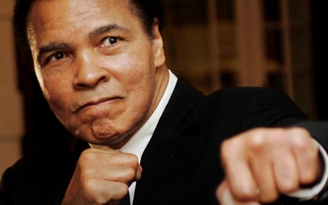 Bán đấu giá tranh hiếm của huyền thoại quyền anh Muhammad Ali