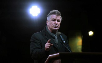 Vụ Alec Baldwin nổ súng gây chết người: Không loại trừ khả năng khởi tố hình sự