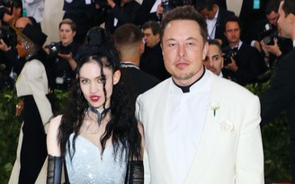 Tỉ phú Mỹ Elon Musk và nữ ca sĩ Grimes: Gương vỡ lại lành rồi lại… vỡ!