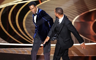 Vì sao Will Smith tát Chris Rock trên sân khấu Oscar?