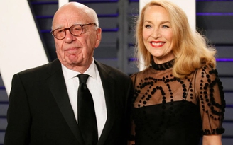 Cựu siêu mẫu Jerry Hall đệ đơn ly dị tỉ phú Rupert Murdoch