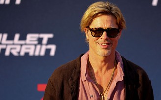 Brad Pitt đấu với sát thủ trong phim hành động kinh dị 'Bullet Train'