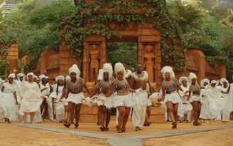 Các ngôi sao ‘Black Panther: Wakanda Forever’ nói phim thay đổi nhận thức về châu Phi