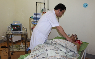 Bị vây bắt, nghi phạm uống thuốc sâu tự sát