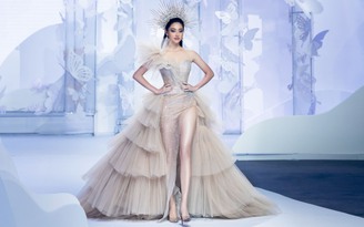 Chìm đắm trong những thiết kế váy cưới lãng mạn của JoliPoli Xuân Hè 2021